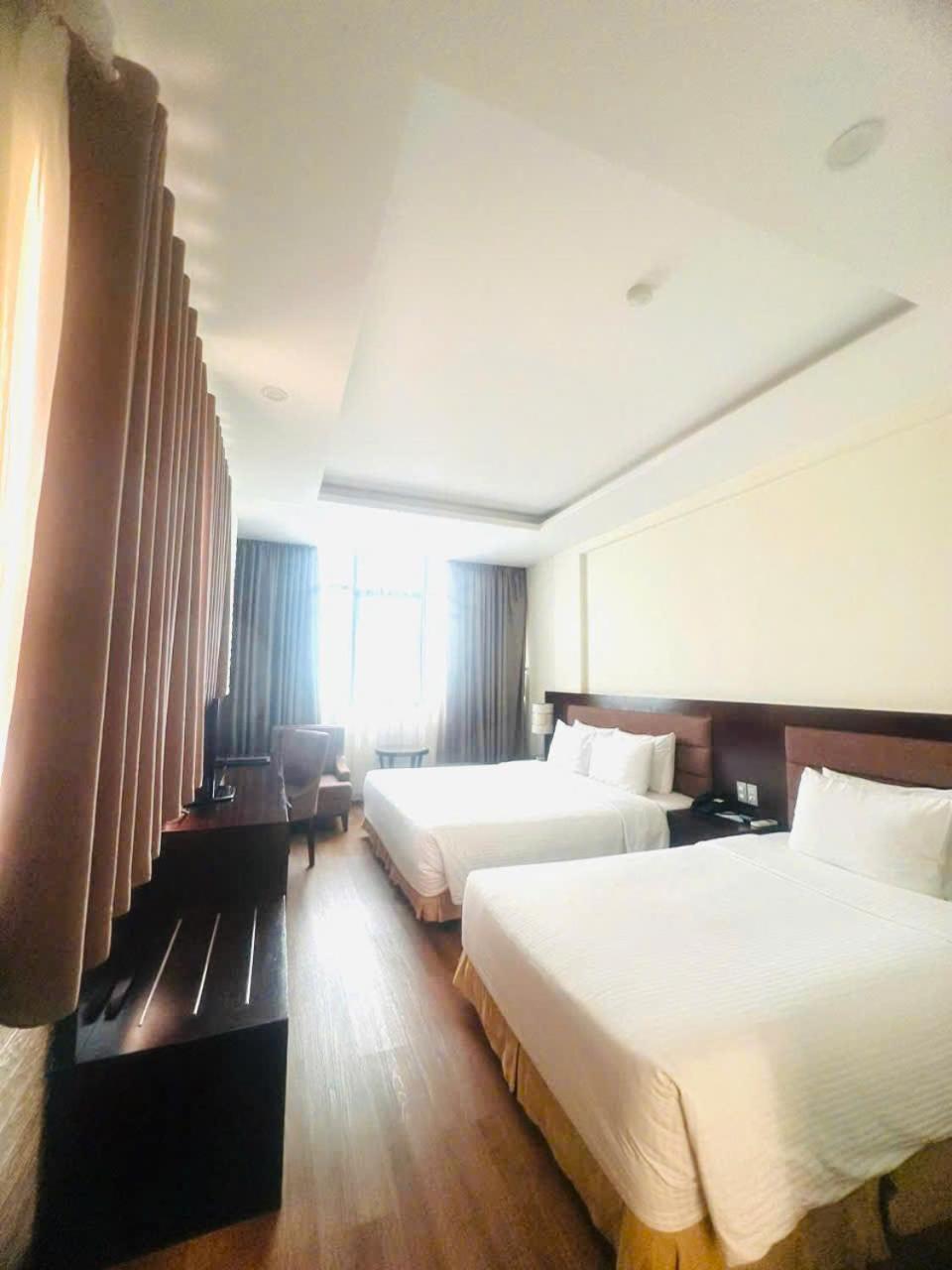 Muong Thanh Vinh Hotel Exterior foto